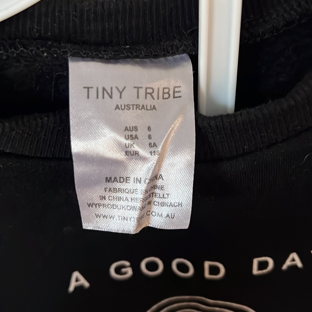 Tiny tribe good day sweatshirt - Picture 3 of 3
